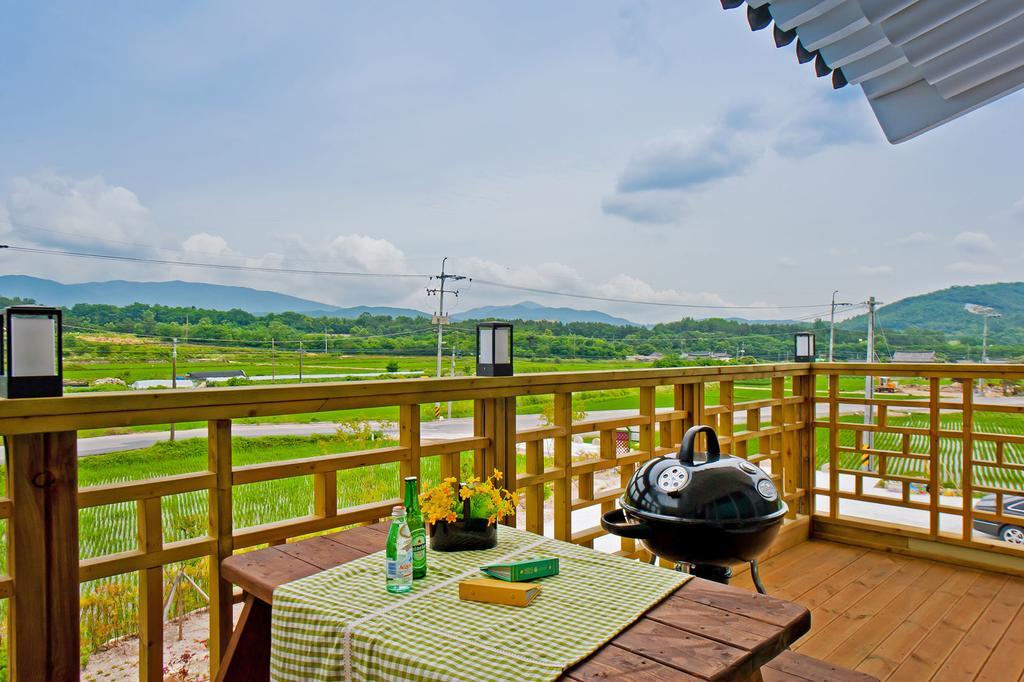 Starlight Journey Pension Gyeongju Exterior photo